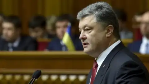 Петр Порошенко: «Народ нами недоволен». Основные тезисы ежегодного обращения Президента к Верховной Раде