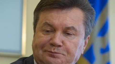 Янукович снова оговорился.