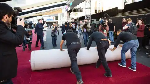 Красная дорожка готовится встретить победителя. Фото: facebook.com/TheAcademy