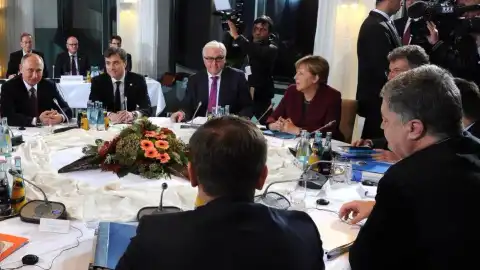 Зустріч "нормандської четвірки" триває після короткої перерви