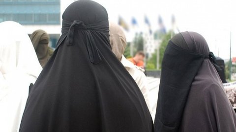 Штраф за нарушение закона составит около 400 евро. Фото: islam-portal.ru