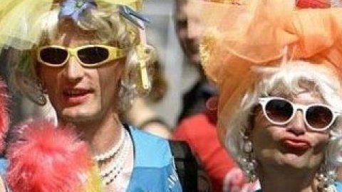 Спецпідрозділ Скотланд-Ярду працевлаштує кращих людей з різних соціальних груп.