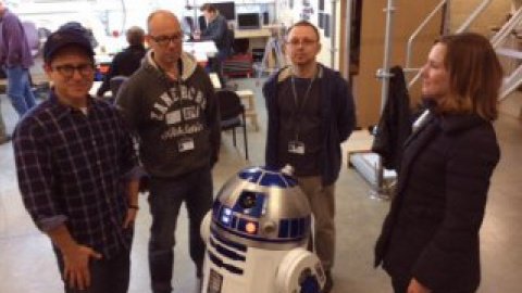 Стиплз, Тауэрси, созданный ими R2-D2, Кеннеди и Джей Джей Абрамс.