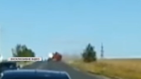 Появилось видео ДТП грузовика и маршрутки под Одессой, в котором погибли 9 человек