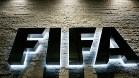 ​Сборная Украины в рейтинге FIFA опустилась на 27-е место