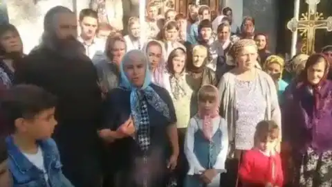 Верующие УПЦ села Васлововцы на Буковине пожаловались президенту на притеснения, - СМИ