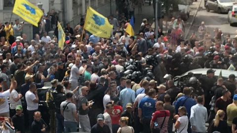 Мітинг "евробляхеров"
