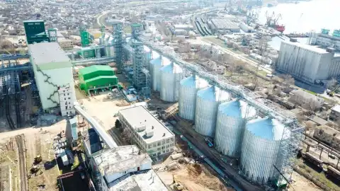 Елеваторний комплекс "Миколаївський комбінат хлібопродуктів". Фото: АПК-Інформ