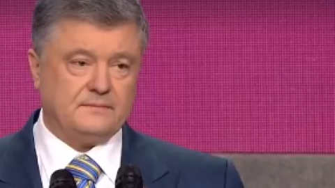 Порошенко пообіцяв Зеленському сильну опозицію і допомогу перед інавгурацією