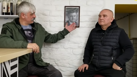 Корчинський закликає переконати голосувати за Порошенка "за допомогою праски і паяльника"