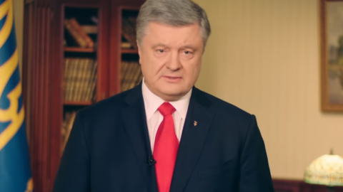 Будьте мужиком: Порошенко закликав Зеленського не ставити умов і приходити на дебати