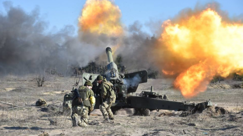 Военные учения пушкарей в Днепропетровской области. Фото: пресс-служба ВСУ