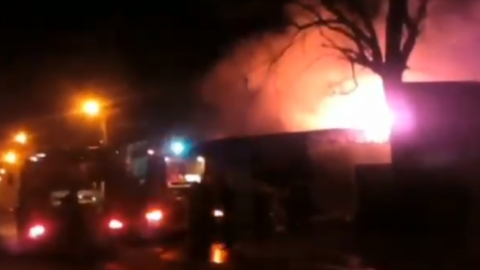 У Ворзелі під Києвом спалахнула пожежа на підприємстві з виготовлення бронежилетів
