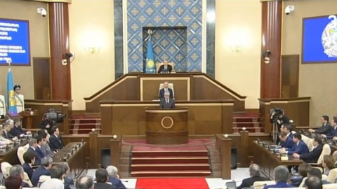 Касим-Жомарт Токаєв став новим президентом Казахстану. Скріншот трансляції інавгурації