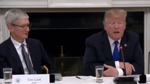 Трамп пояснився за конфуз з ім'ям глави Apple