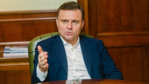 У правлячих в Україні політиків немає ніякого бажання виконувати Мінські угоди