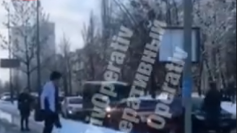 У Києві водій побив школяра за кинутий в лобове скло сніжок