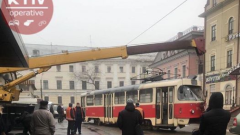 1 лютого, в Києві зійшли з рейок два трамваї. Фото:facebook.com/KyivOperativ/