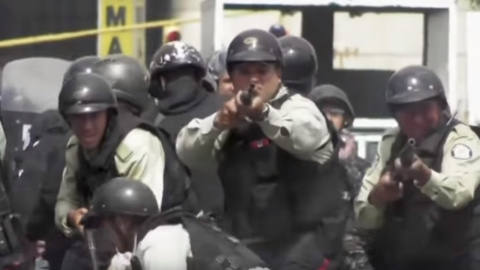 У Венесуелі триває політичне протистояння. Скріншот відео Associated Press