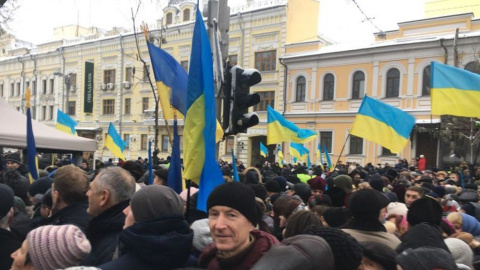 Учасники мітингу йдуть на Софійську площу. Фото "Країни"