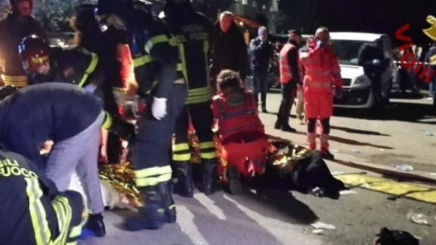 Ще десять осіб перебувають у важкому стані. Скріншот відео.