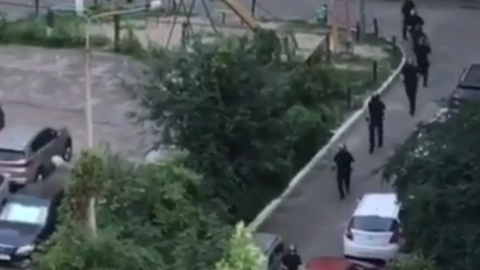 Футбольні фанати влаштували бійку в київському пабі, 9 осіб затримала поліція