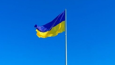 Найбільший прапор розгорнули в Дніпрі. Фото: 5692.cоm.uа