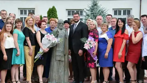 Алексей Савченко в ходе презентации "Громада News". Фото: mk.gov.ua