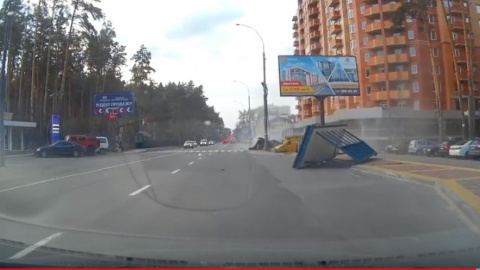В Ірпені відбулося ДТП. Скріншот відео youtube.com/ Олег Мурга