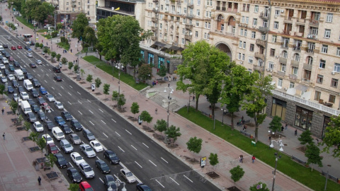 В КГГА рассказали, где можно скупиться в школу