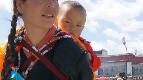 Тибет в лицах. Весак в Лхасе. Фоторепортаж