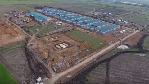 Будівництво табірного містечка за 353 млн гривень на полігоні "Широкий Лан" з висоти пташиного польоту