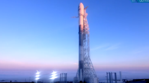 Відео дня: SpaceX запустила Falcon 9 з апаратами для супутників нового покоління NEXT Iridium
