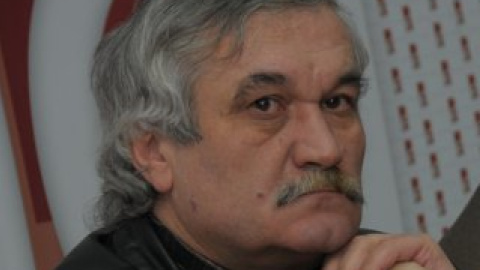 Шкляр хоче отримати премію після усунення Табачника зі своєї посади.