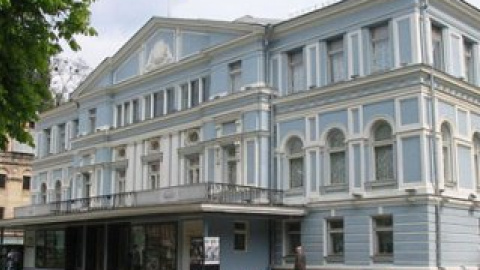 Художественным руководителем театра Франко в течение последних 11 лет был Богдан Ступка.