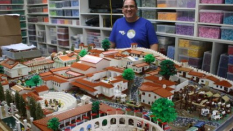 ​Австралиец воссоздал Помпеи из конструктора Lego
