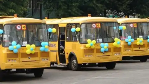 Завод "Автохолдинг" отгрузил очередную партию школьных автобусов "Мрія"