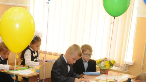 Первоклассникам все же будут задавать домашние задание и ставить оценки