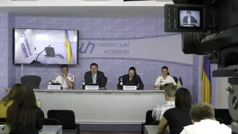 01.06.17 16:00 Прес-конференція: "Наймасштабніша антикорупційна операція. Оцінка юристів і експертів"