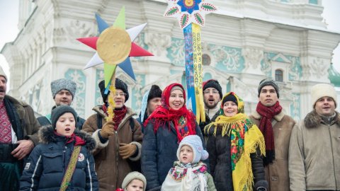 Усі бажаючи могли приєднатися до співу колядок. Фото: Nikita Protsko/Facebook