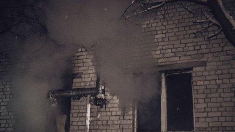 Пожежа почалася о 6:00 ранку. Фото: "Інформатор"