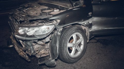 В ДТП постраждав пасажир Hyundai. Фото: "Інформатор"
