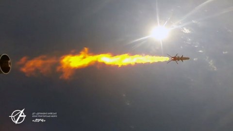 Запуск нової української крилатої ракети "Нептун"