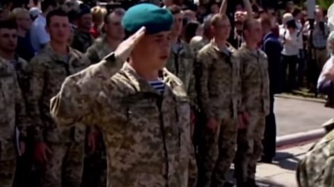 День морской пехоты отныне будет отмечаться 23 мая. Скриншот видео "5 канал"