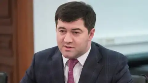 Роман Насиров