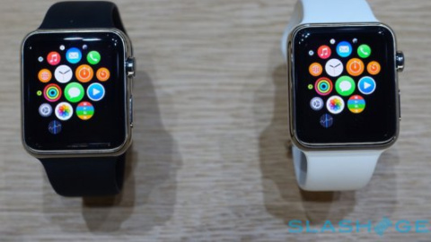 Часы Apple Watch поступят в продажу в апреле