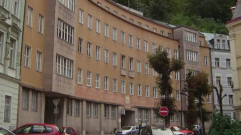 ​В чешских Карловых Варах выставили на продажу здание бывшего гестапо