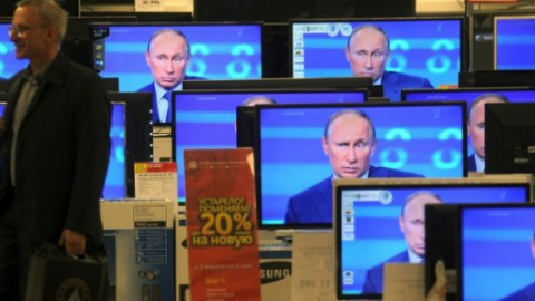 ​Российские пропагандистские телеканалы и издания объявили об "очередном громком убийстве" журналиста в Украине.
