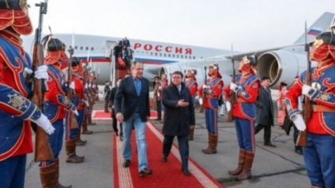 Сергей Лавров в Монголии. Фото: @naparovomhodu