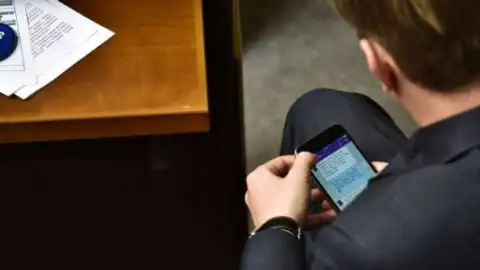 Секретар комітету ВР з питань ветеранів та інвалідів збирається за 234 тис. гривень на відпочинок на Мальдіви (фото)